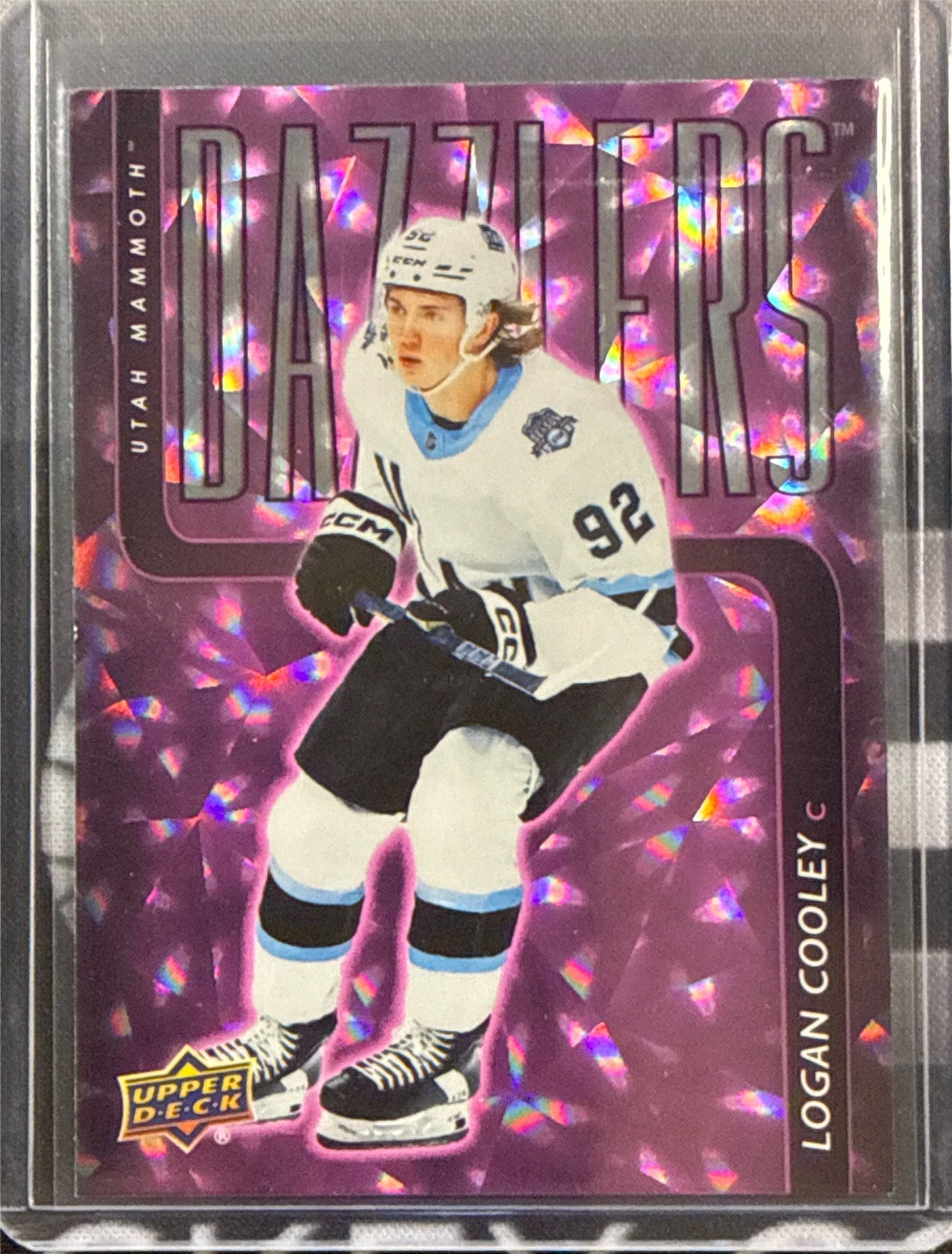 2025-26 Upper Deck Series 1 Logan Cooley Dazzlers Pink #DZ-21 Front