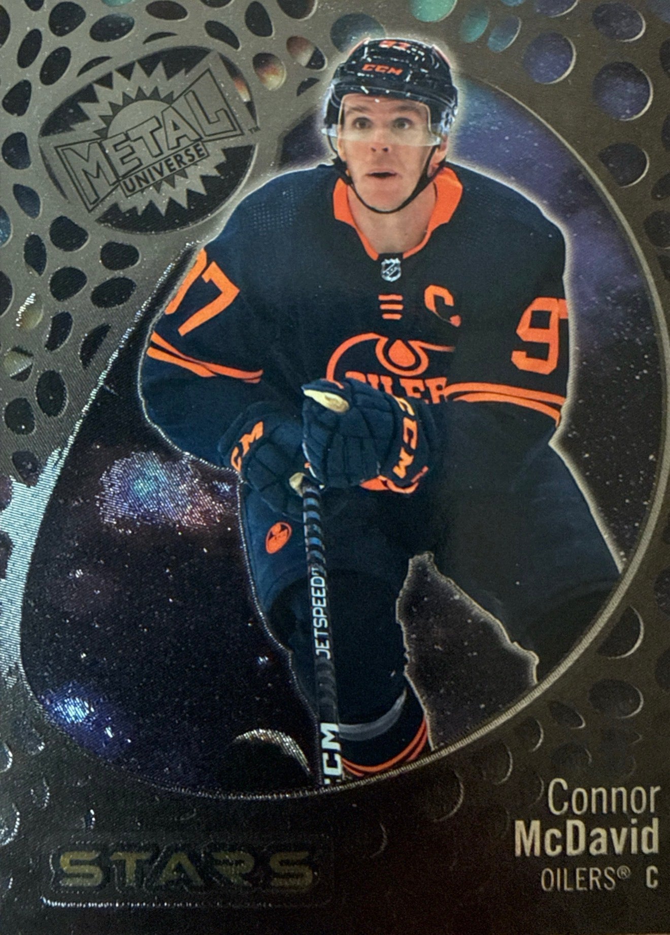 2022-23 SkyBox Metal Universe Stars Connor McDavid #101 Front