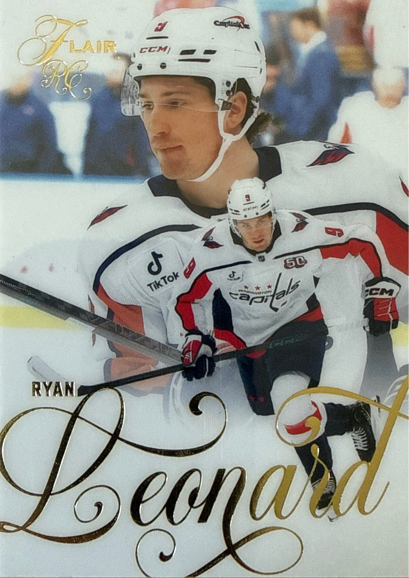 2025-26 Flair Ryan Leonard RC