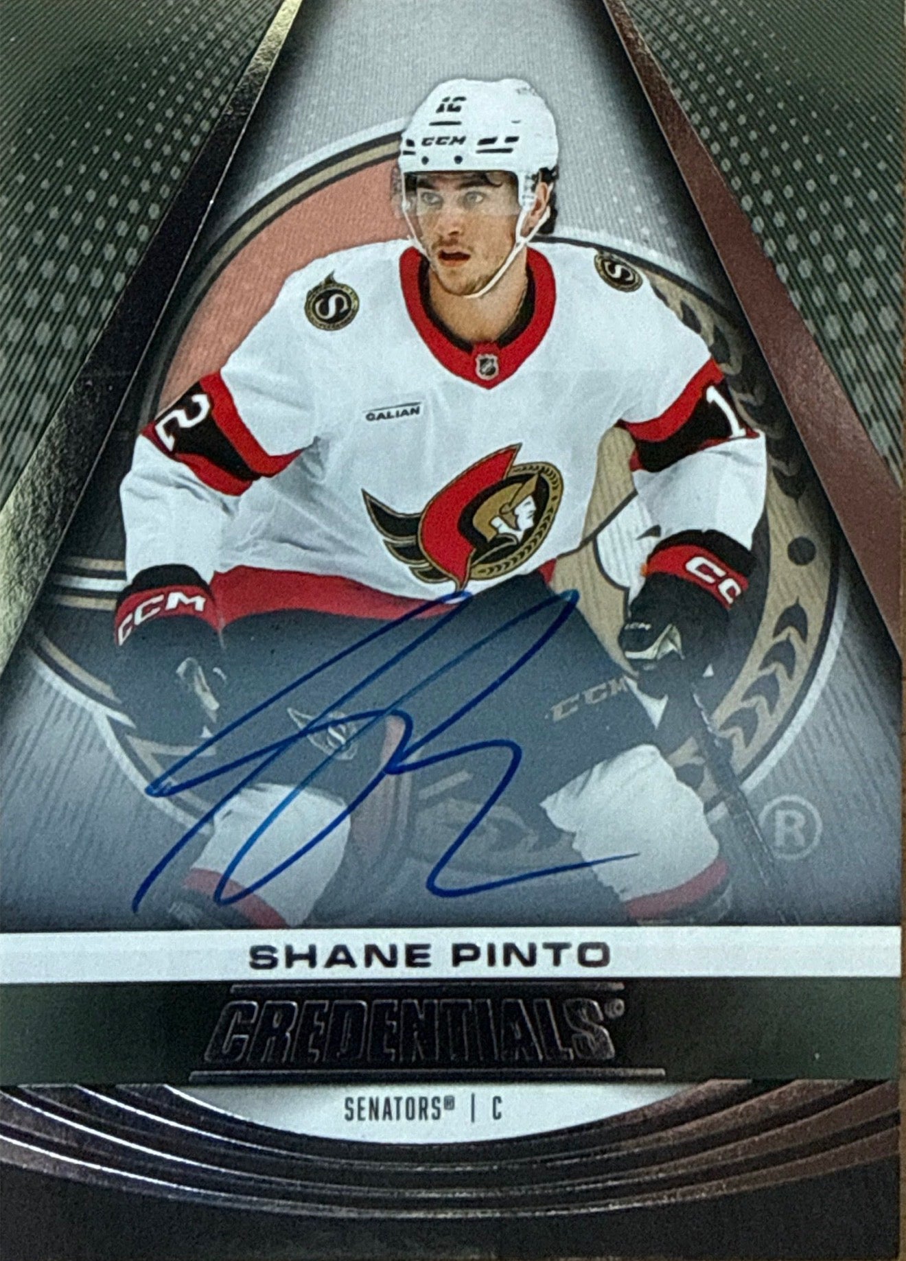2025-26 Upper Deck Credentials Shane Pinto Auto #15 - Front